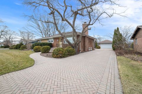 Tiny photo for 8225 Lorel Avenue, Burbank, IL 60459 (MLS # 12593962)