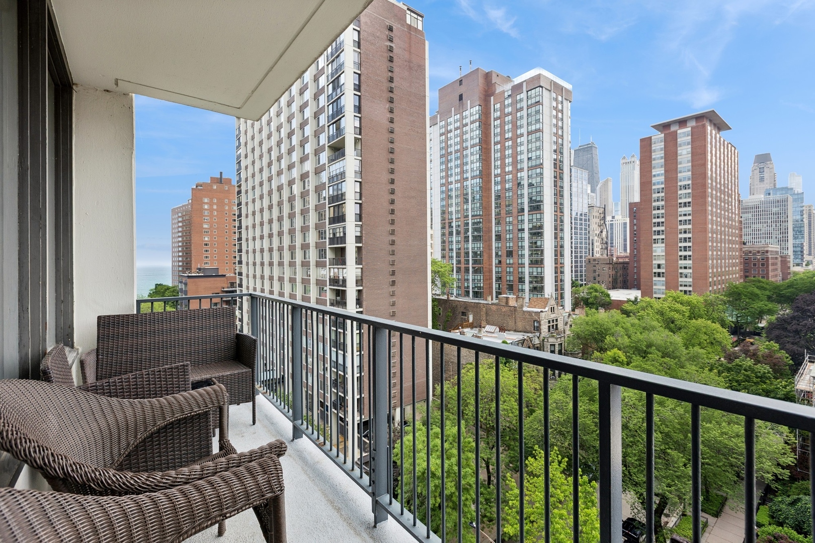 1400 N State Parkway 9F