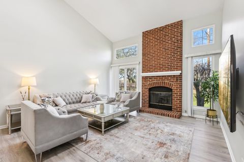 Tiny photo for 200 Glasgow Lane, Schaumburg, IL 60194 (MLS # 12525732)