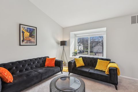 Tiny photo for 200 Glasgow Lane, Schaumburg, IL 60194 (MLS # 12525732)