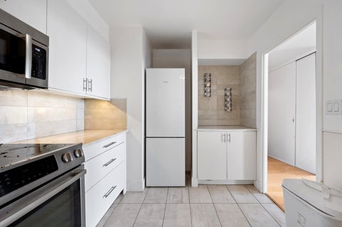 Tiny photo for 6007 N Sheridan Road #38G, Chicago, IL 60660 (MLS # 12752004)