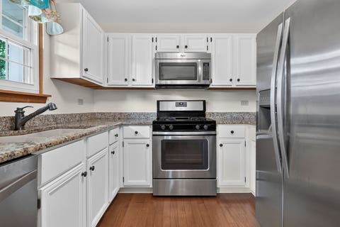 Tiny photo for 152 Knightsbridge Drive, Mundelein, IL 60060 (MLS # 12694747)