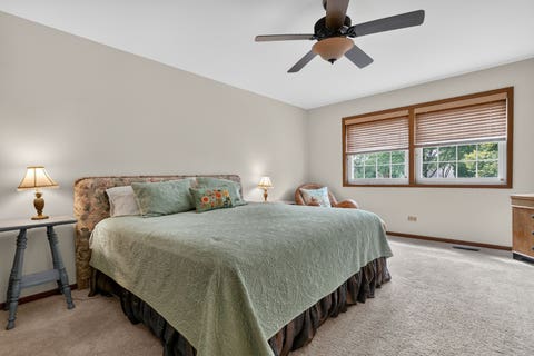 Tiny photo for 152 Knightsbridge Drive, Mundelein, IL 60060 (MLS # 12694747)