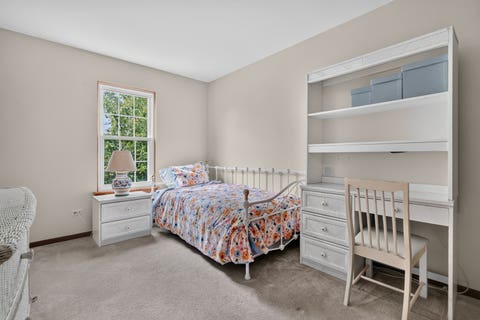 Tiny photo for 152 Knightsbridge Drive, Mundelein, IL 60060 (MLS # 12694747)