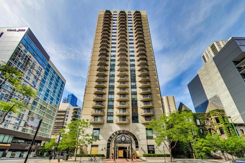 Photo of 70 W Huron Street #1103, Chicago, IL 60610 (MLS # 12539799)
