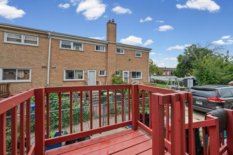Tiny photo for 9543 Sumac Road #G, Des Plaines, IL 60016 (MLS # 12752757)