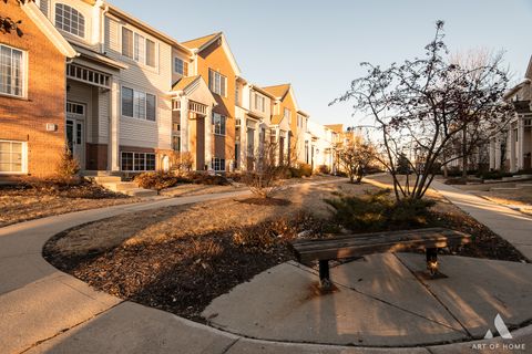 Tiny photo for 7517 Savoy Lane #B, Bridgeview, IL 60455 (MLS # 12588995)