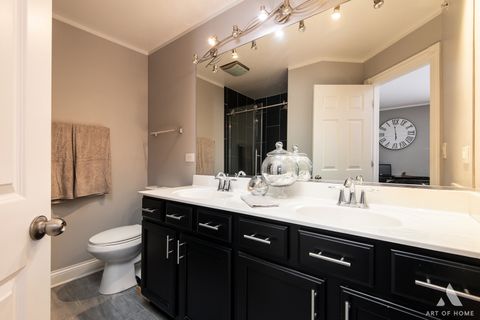 Tiny photo for 7517 Savoy Lane #B, Bridgeview, IL 60455 (MLS # 12588995)