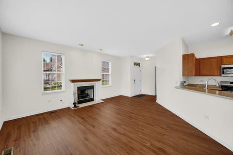 Tiny photo for 21460 Mays Lake Court #21460, Crest Hill, IL 60403 (MLS # 12730612)