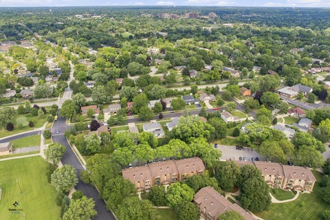 Tiny photo for 753 S Dwyer Avenue #C, Arlington Heights, IL 60005 (MLS # 12752079)