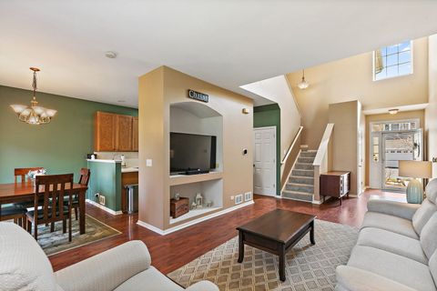 Tiny photo for 535 Telluride Drive, Gilberts, IL 60136 (MLS # 12613038)