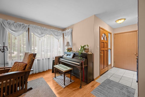 Tiny photo for 3 Hickory Grove Court, Davenport, IA 52804 (MLS # 12736324)