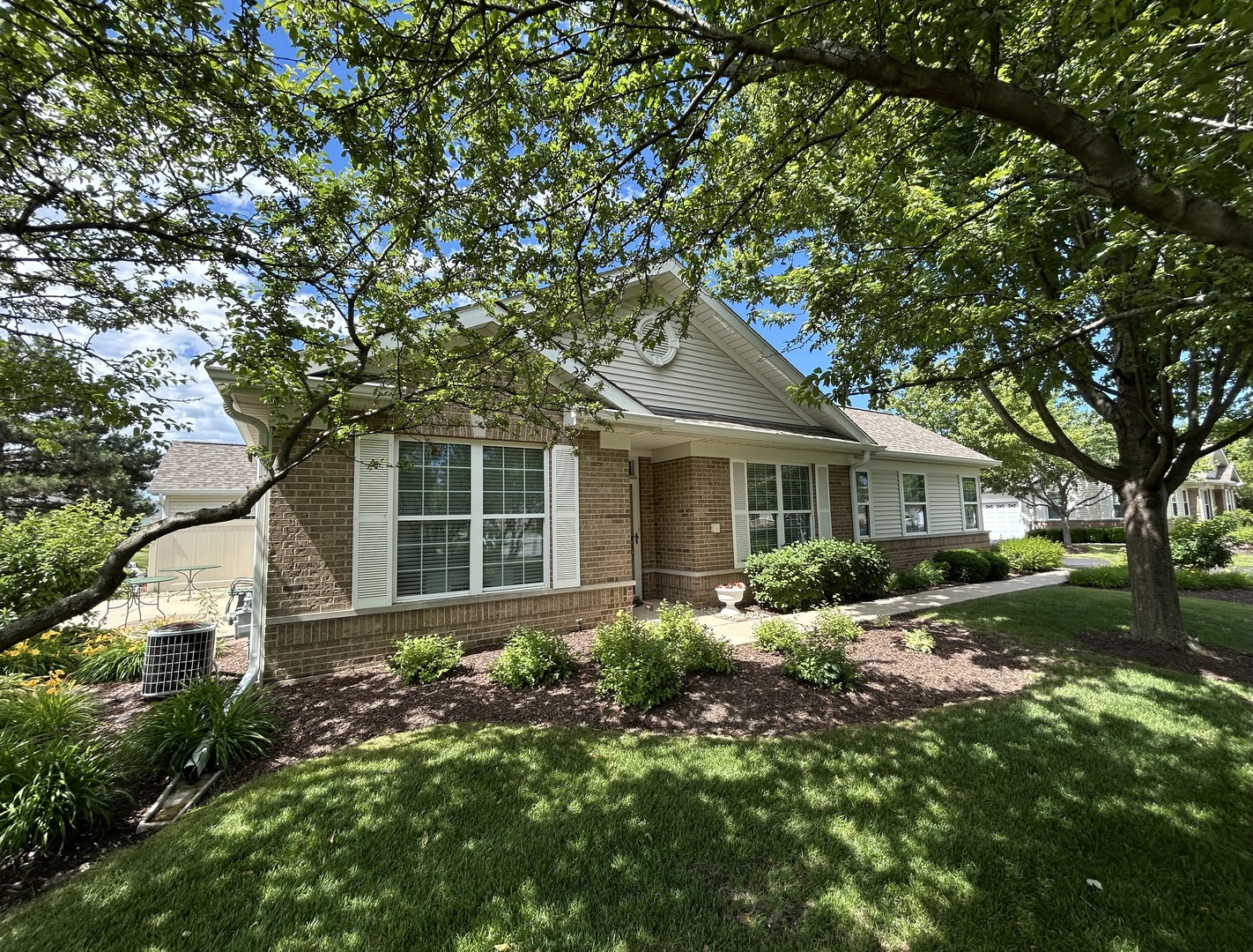 21561 Wolf Lake Court