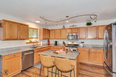 Tiny photo for 1418 Major Drive, Plainfield, IL 60586 (MLS # 12651097)