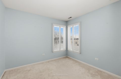 Tiny photo for 13825 S Bristlecone Lane #C, Plainfield, IL 60544 (MLS # 12531561)