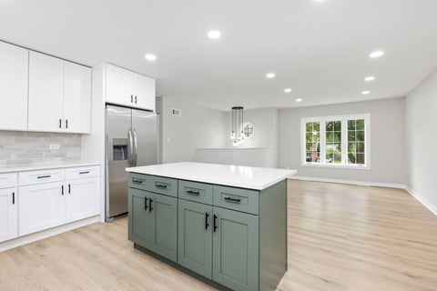 Tiny photo for 105 Cedarwood Court, Bolingbrook, IL 60440 (MLS # 12704074)