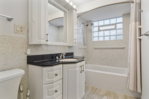 Tiny photo for 6567 N Harlem Avenue #1W, Chicago, IL 60631 (MLS # 12774223)