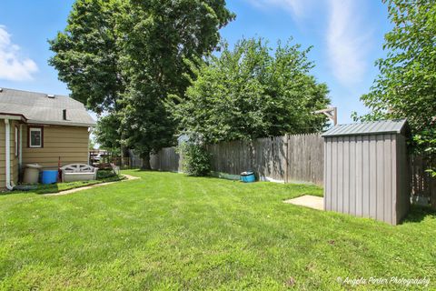 Tiny photo for 42517 N Poplar Street, Antioch, IL 60002 (MLS # 12525500)