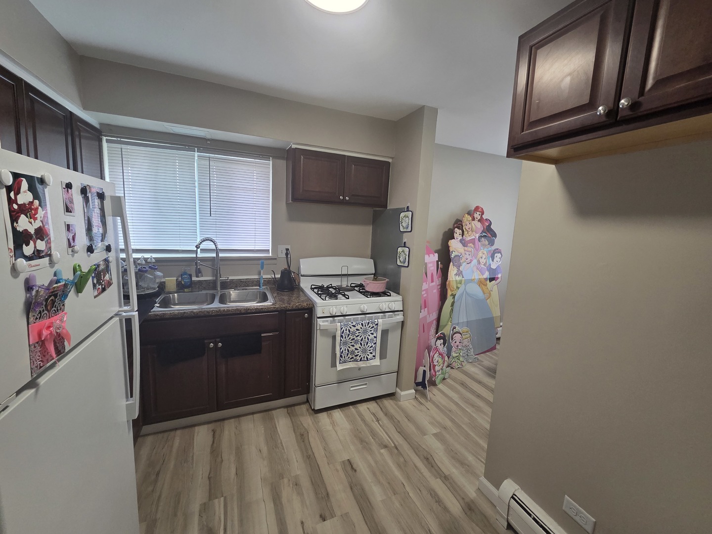 825 W College Boulevard