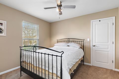 Tiny photo for 4077 Stratford Lane, Carpentersville, IL 60110 (MLS # 12621981)