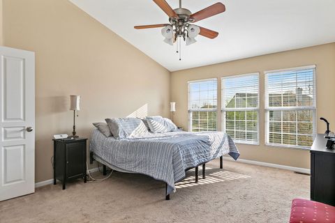 Tiny photo for 4077 Stratford Lane, Carpentersville, IL 60110 (MLS # 12621981)