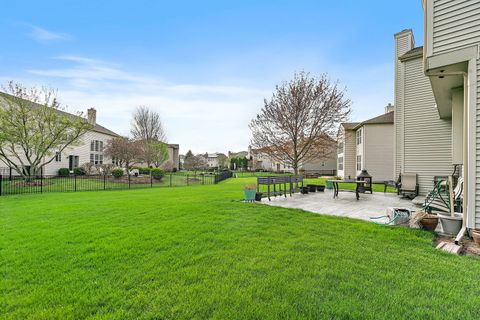 Tiny photo for 4077 Stratford Lane, Carpentersville, IL 60110 (MLS # 12621981)