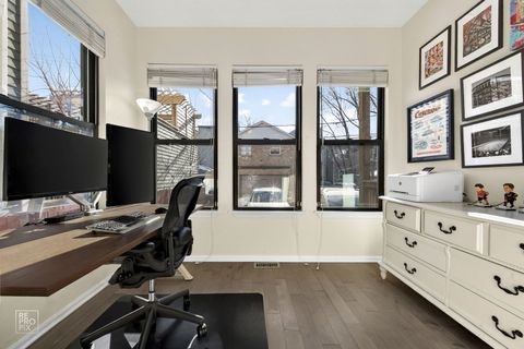 Tiny photo for 1455 W Cuyler Avenue #1E, Chicago, IL 60613 (MLS # 12554684)