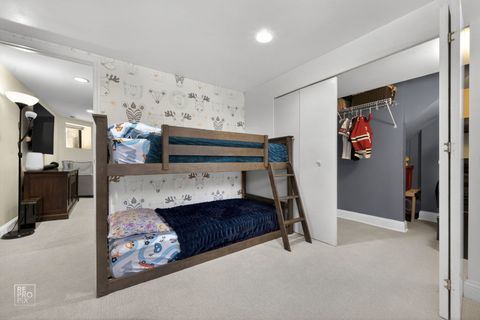 Tiny photo for 1455 W Cuyler Avenue #1E, Chicago, IL 60613 (MLS # 12554684)