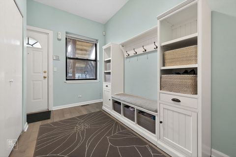 Tiny photo for 1455 W Cuyler Avenue #1E, Chicago, IL 60613 (MLS # 12554684)