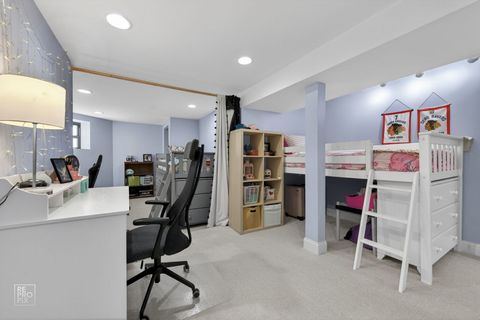 Tiny photo for 1455 W Cuyler Avenue #1E, Chicago, IL 60613 (MLS # 12554684)