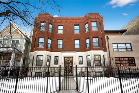 Photo of 1455 W Cuyler Avenue #1E, Chicago, IL 60613 (MLS # 12554684)