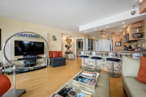 Tiny photo for 300 N STATE Street #4709, Chicago, IL 60654 (MLS # 12735564)