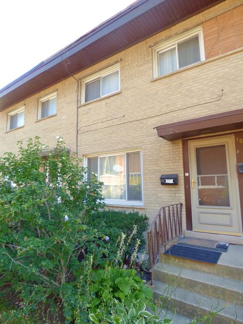Photo of 10077 Frontage Road #F, Skokie, IL 60077 (MLS # 12475907)