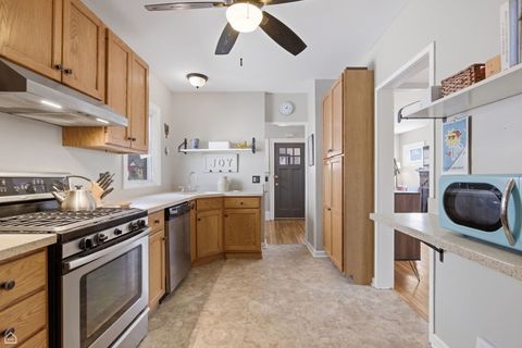 Tiny photo for 3236 Park Avenue, Brookfield, IL 60513 (MLS # 12606114)