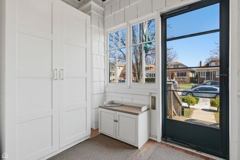 Tiny photo for 3236 Park Avenue, Brookfield, IL 60513 (MLS # 12606114)