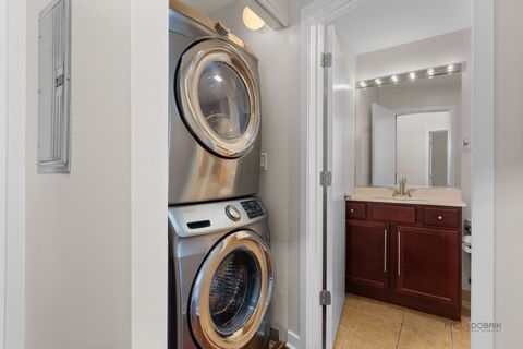 Tiny photo for 1151 W 14th Place #332, Chicago, IL 60608 (MLS # 12595306)