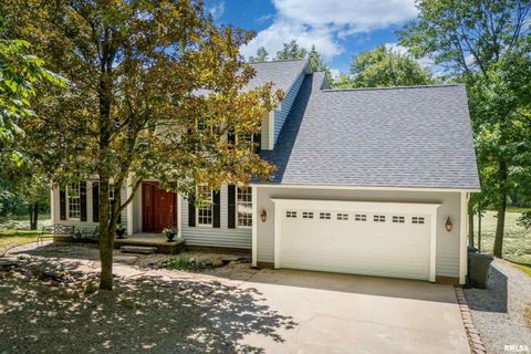 Tiny photo for 14 Egret Lake Road, Carbondale, IL 62903 (MLS # EB459037)