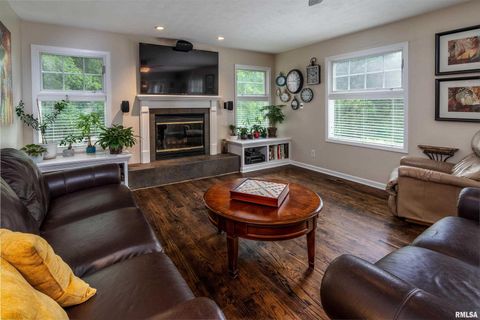 Tiny photo for 14 Egret Lake Road, Carbondale, IL 62903 (MLS # EB459037)