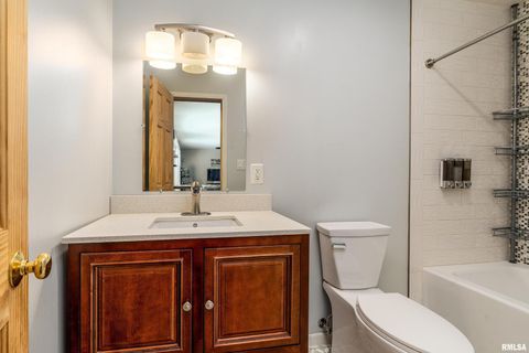 Tiny photo for 14 Egret Lake Road, Carbondale, IL 62903 (MLS # EB459037)