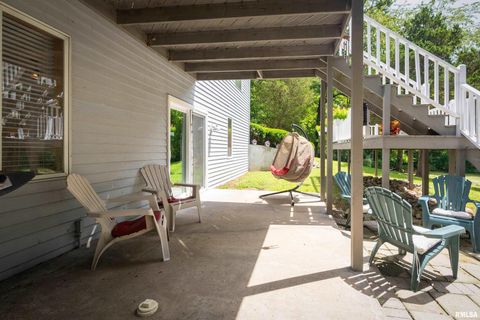 Tiny photo for 14 Egret Lake Road, Carbondale, IL 62903 (MLS # EB459037)