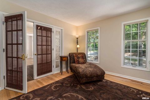 Tiny photo for 14 Egret Lake Road, Carbondale, IL 62903 (MLS # EB459037)