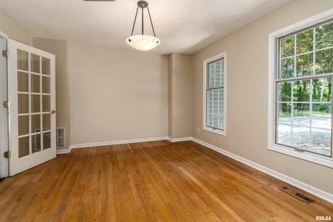 Tiny photo for 14 Egret Lake Road, Carbondale, IL 62903 (MLS # EB459037)