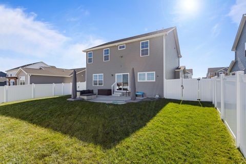 Tiny photo for 3910 Obsidian Drive, Champaign, IL 61822 (MLS # 12500347)