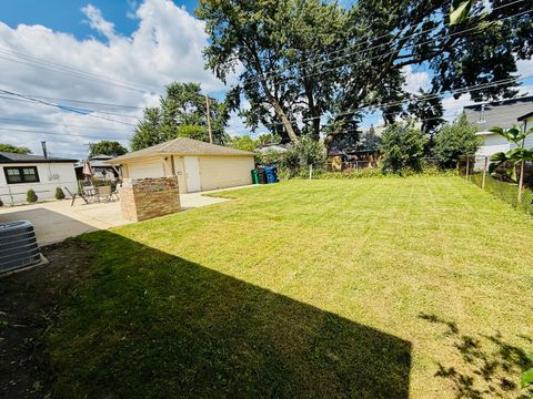 Tiny photo for 6906 W 91st Street, Bridgeview, IL 60455 (MLS # 12500599)