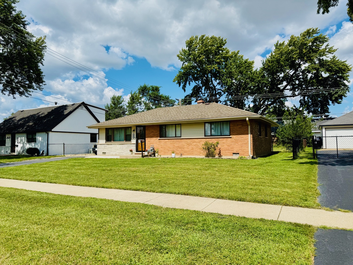6906 W 91st Street