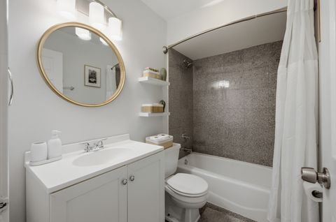 Tiny photo for 2013 Country Club Drive #4a, Woodridge, IL 60517 (MLS # 12676729)
