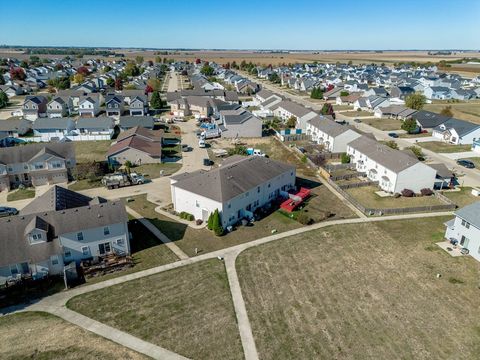 Tiny photo for 1416 Myrtle Beach Avenue, Champaign, IL 61822 (MLS # 12482802)