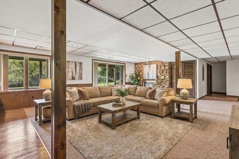 Tiny photo for 3035 Red Barn Road, Crystal Lake, IL 60012 (MLS # 12669903)
