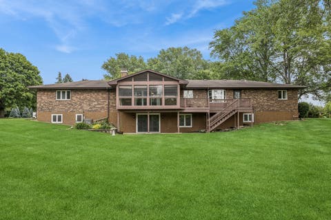 Tiny photo for 3035 Red Barn Road, Crystal Lake, IL 60012 (MLS # 12669903)