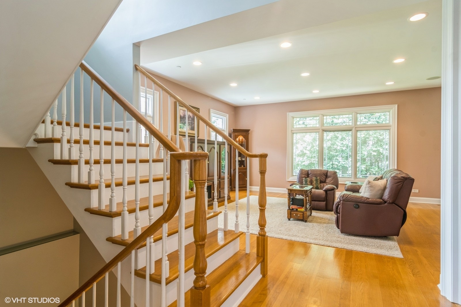 706 French Way 2